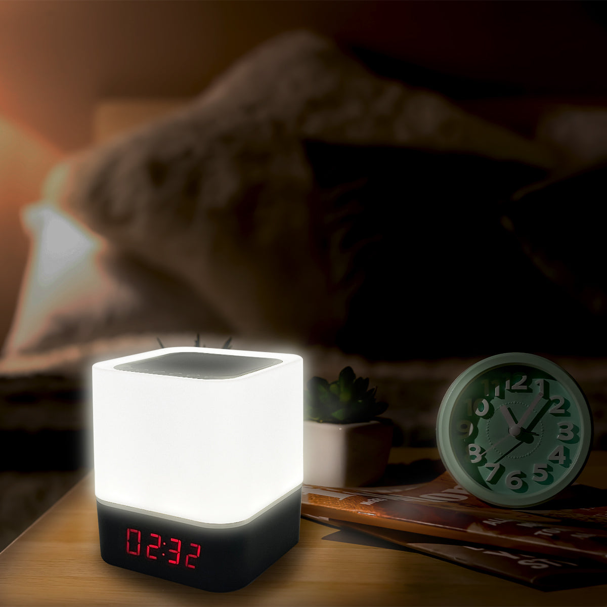 Reloj despertador inalámbrico con altavoz que cambia de color Zunammy